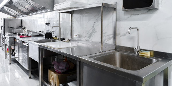 Limpiezas de Filtros, Turbinas y Motores en Almería · Cocina de Hostales